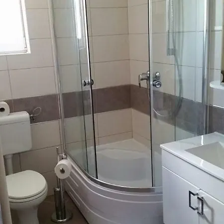 Felice Apartman