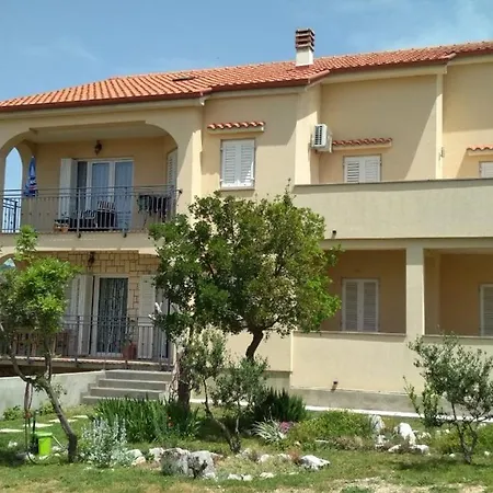 Felice Appartement *